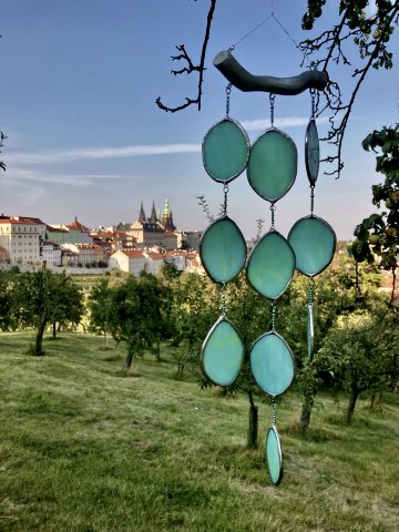 Skleněnka - dekorace ze skla, zvonkohra (marha-art.cz)